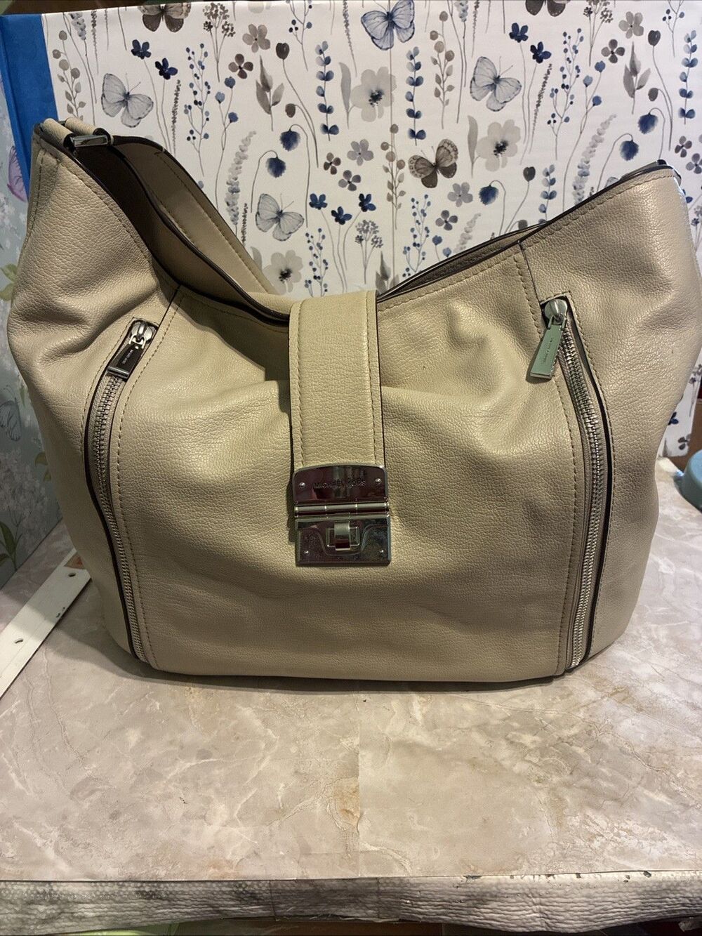 Michael Kors Addie Extra Large Leather Hobo Shoulder Bag